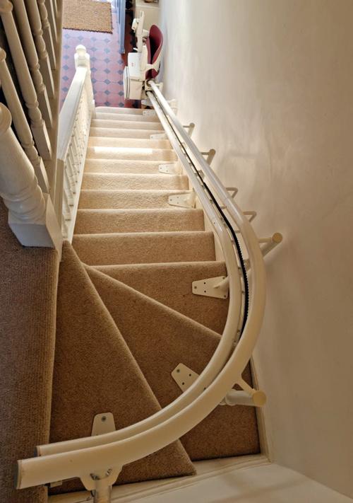 serenity-stairlifts-260-03