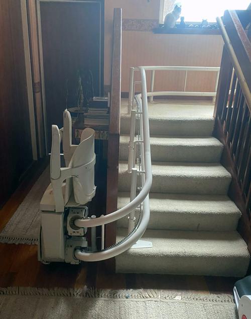 serenity-stairlifts-260-07